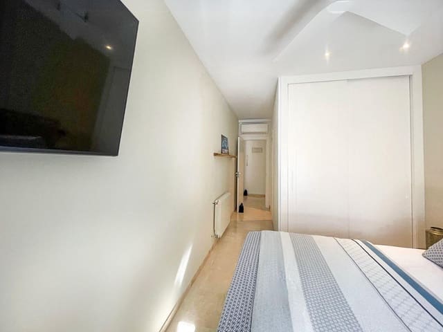 Piso de 3 habitaciones en Alfaz del Pi / L'Alfàs del Pi en venta con piscina - 489.000 € (Ref: 9572326)