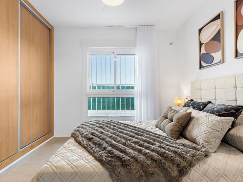 1 bedroom Flat for sale in Cabo Roig with pool garage - € 147,500 (Ref: 9572332)