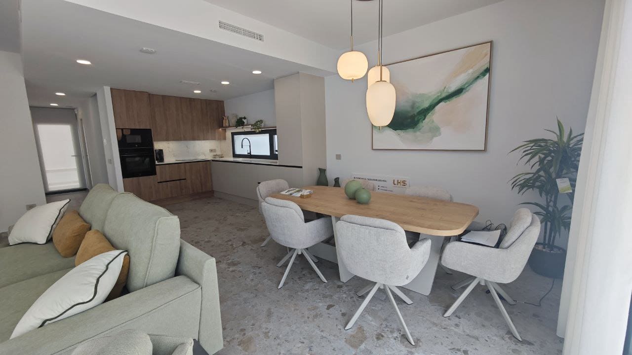 3 soverom Villa til salgs i San Miguel de Salinas med svømmebasseng - € 649 000 (Ref: 9572338)