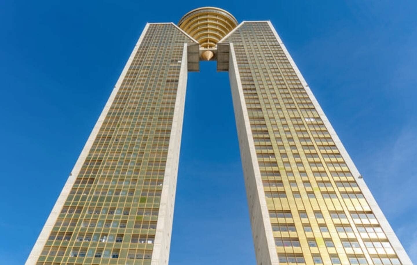 1 soveværelse Lejlighed til salg i Benidorm med swimmingpool - € 466.500 (Ref: 9572340)