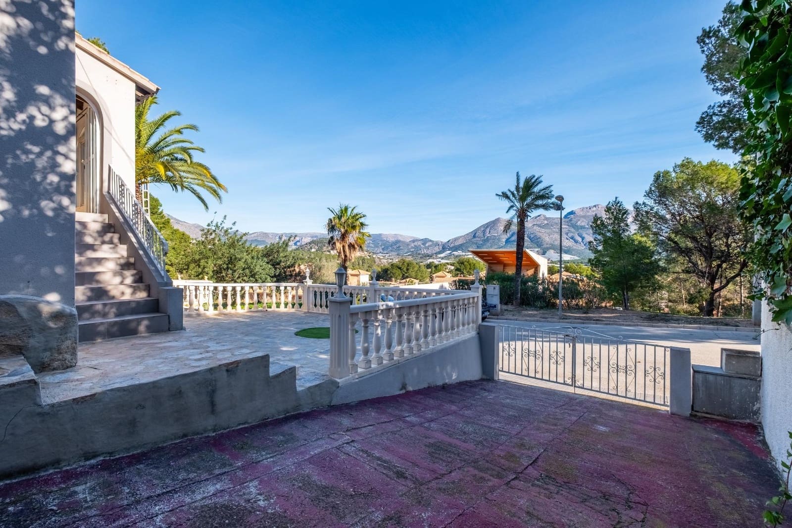 2 bedroom Terraced Villa for sale in La Nucia with pool - € 247,000 (Ref: 9572343)