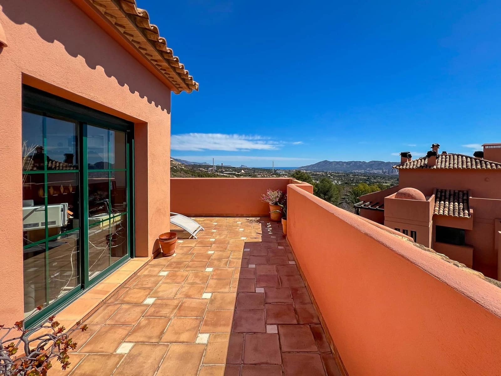 3 Zimmer Apartment zu verkaufen in Finestrat mit Pool - 465.000 € (Ref: 9572345)