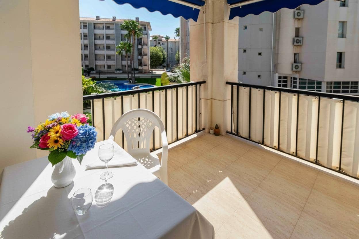 3 bedroom Apartment for sale in Alfaz del Pi / L'Alfas del Pi with pool - € 299,000 (Ref: 9572346)