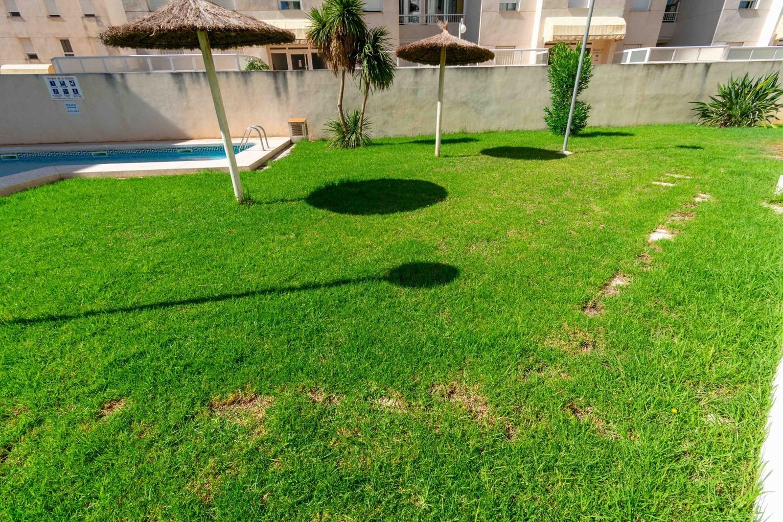 3 bedroom Apartment for sale in Alfaz del Pi / L'Alfas del Pi with pool - € 299,000 (Ref: 9572346)