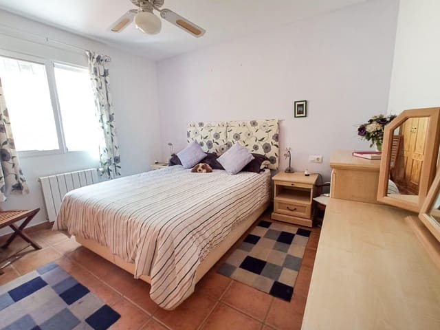 4 slaapkamer Villa te koop in La Nucia met zwembad - € 450.000 (Ref: 9572350)