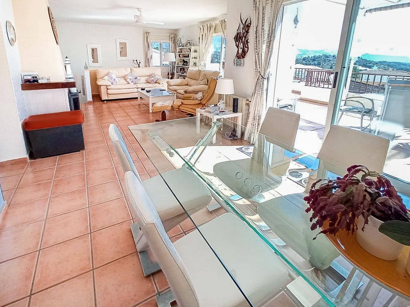 4 sovrum Villa till salu i La Nucia med pool - 450 000 € (Ref: 9572350)