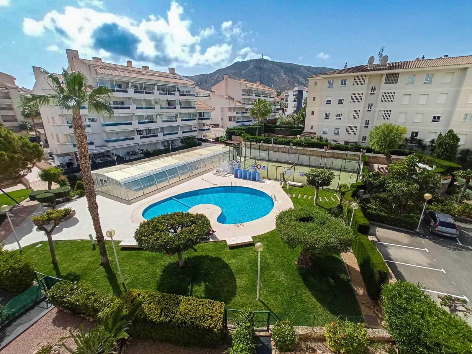 2 slaapkamer Appartement te koop in Alfaz del Pi / L'Alfas del Pi met zwembad - € 385.000 (Ref: 9572352)