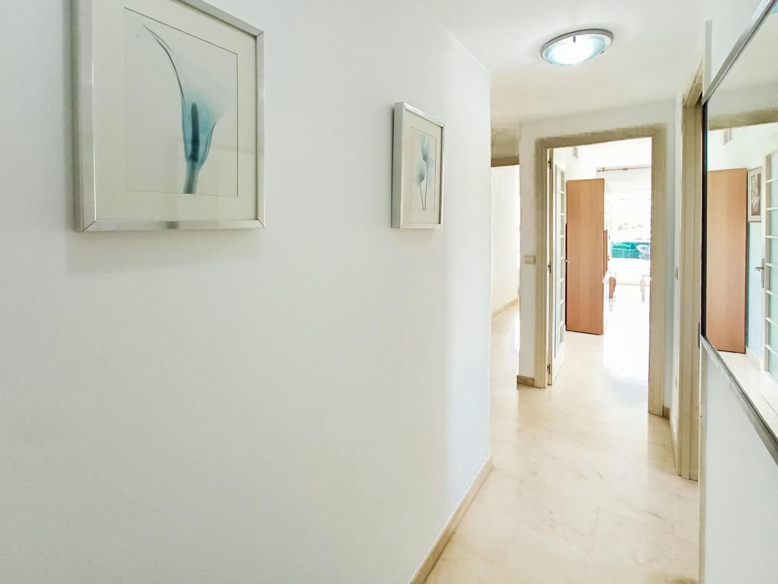 2 bedroom Apartment for sale in Alfaz del Pi / L'Alfas del Pi with pool - € 365,000 (Ref: 9572352)