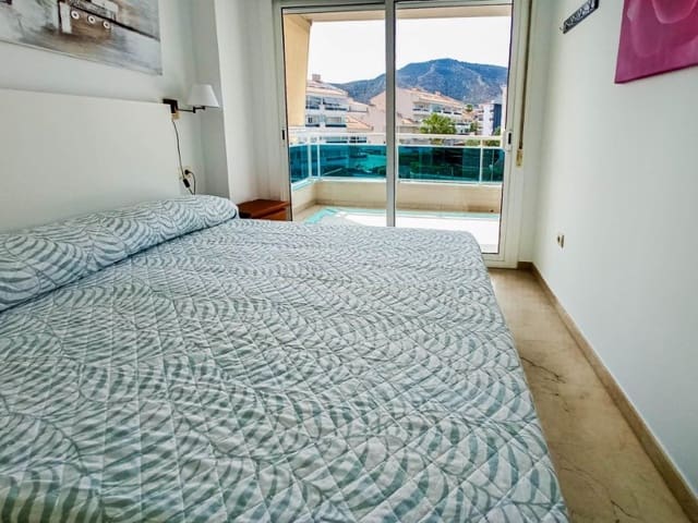 Apartamento de 2 habitaciones en Albir, Alfaz del Pi / L'Alfàs del Pi en venta con piscina garaje - 365.000 € (Ref: 9572352)