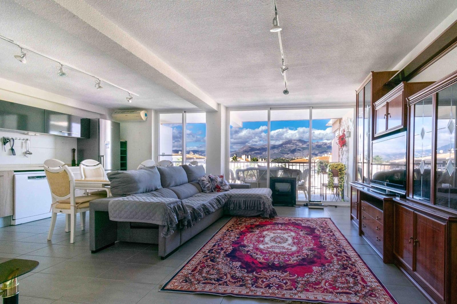 3 bedroom Apartment for sale in Alfaz del Pi / L'Alfas del Pi - € 345,000 (Ref: 9572353)