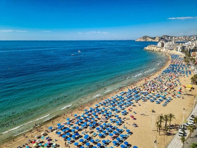 4 soverom Leilighet til salgs i Rincón de Loix, Benidorm med svømmebasseng garasje - € 1 000 000 (Ref: 9572355)