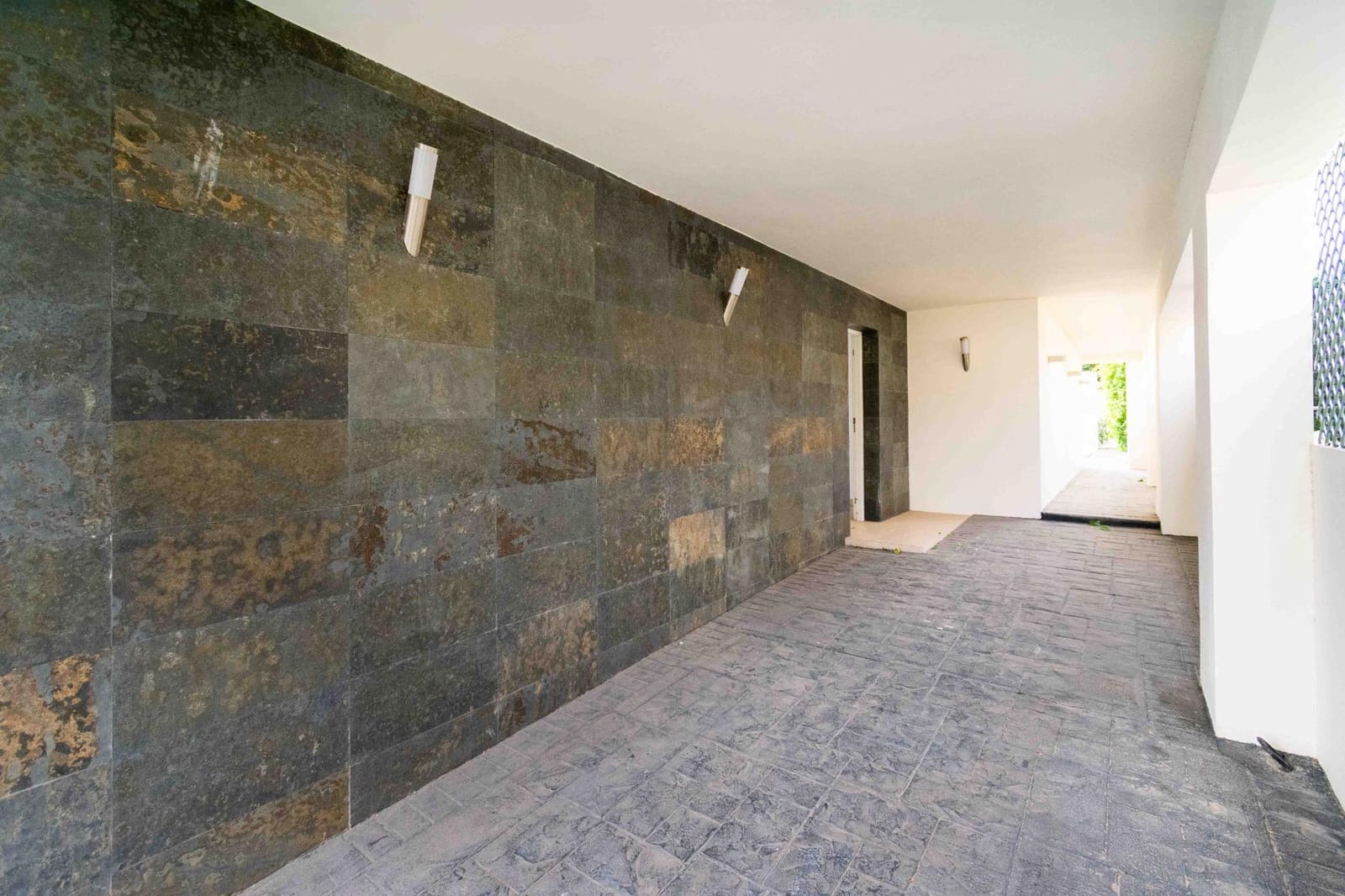 4 soveværelse Semi-Rækkehus til salg i Alfaz del Pi / L'Alfas del Pi med swimmingpool - € 902.000 (Ref: 9572357)