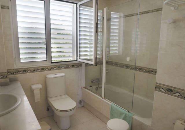 6 Zimmer Villa zu verkaufen in La Villajoyosa / Vila Joiosa mit Pool - 958.000 € (Ref: 9585962)