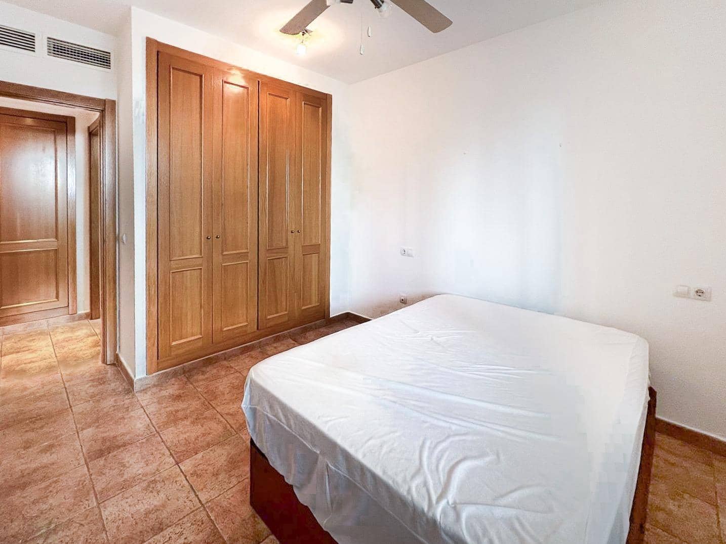 1 bedroom Apartment for sale in La Villajoyosa / Vila Joiosa with pool - € 189,900 (Ref: 9591101)