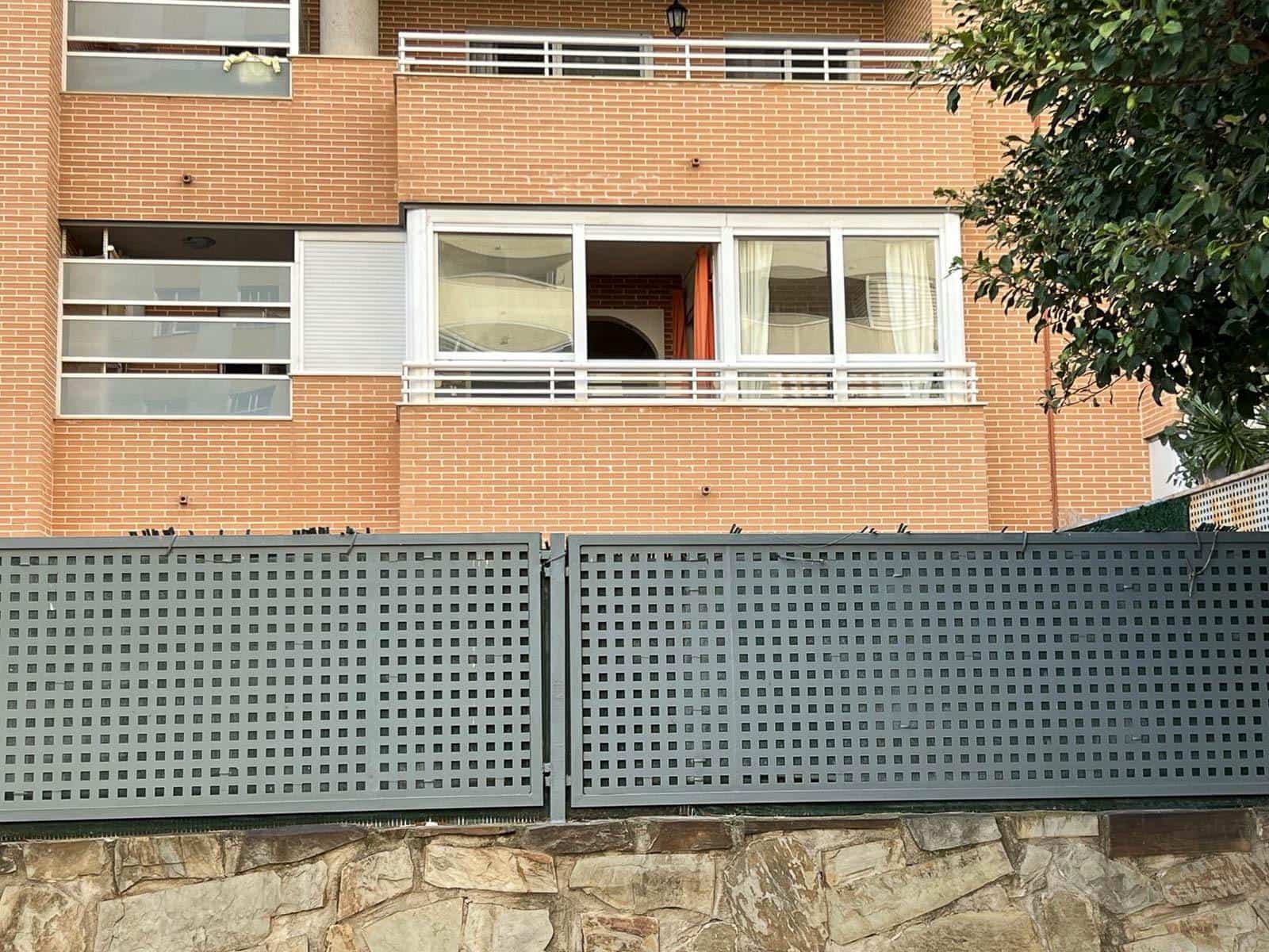 1 bedroom Apartment for sale in La Villajoyosa / Vila Joiosa with pool - € 189,900 (Ref: 9591101)