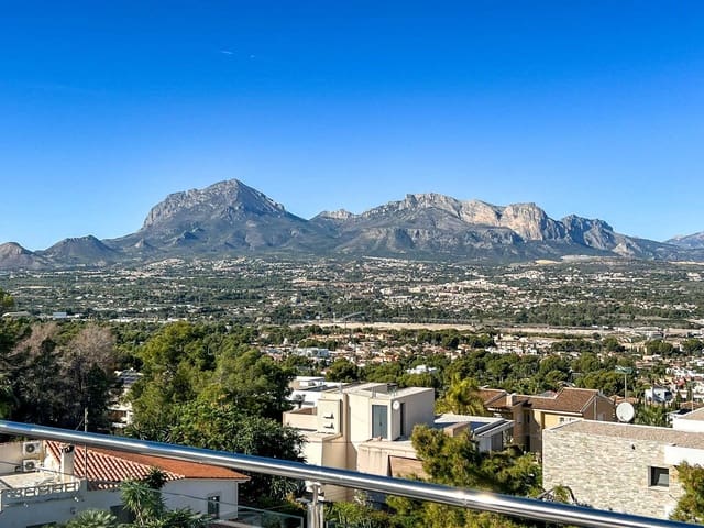 2 chambre Villa/Maison Mitoyenne à vendre à Alfaz del Pi / L'Alfàs del Pi avec piscine - 575 000 € (Ref: 9591907)