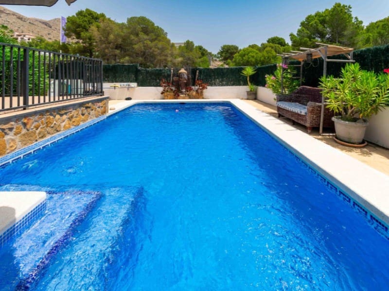 3 bedroom Villa for sale in Finestrat with pool - € 625,000 (Ref: 9591909)