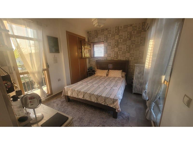 3 bedroom Villa for sale in Finestrat with pool - € 625,000 (Ref: 9591909)