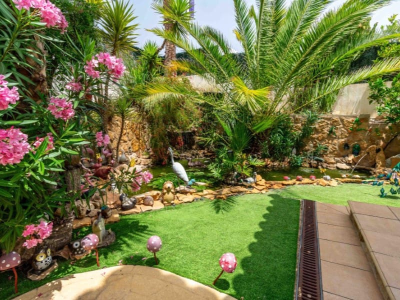 3 bedroom Villa for sale in Finestrat with pool - € 625,000 (Ref: 9591909)