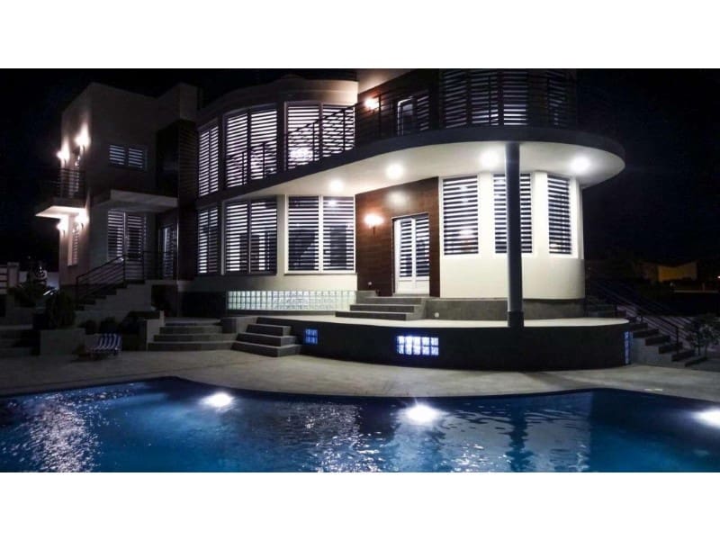 Chalet de 5 habitaciones en Alfaz del Pi / L'Alfàs del Pi en venta con piscina garaje - 1.250.000 € (Ref: 9591911)