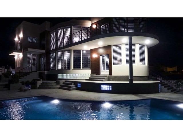 5 soverom Villa til salgs i Pueblo - Urbanizaciones, Alfaz del Pi / L'Alfàs del Pi med svømmebasseng garasje - € 1 250 000 (Ref: 9591911)