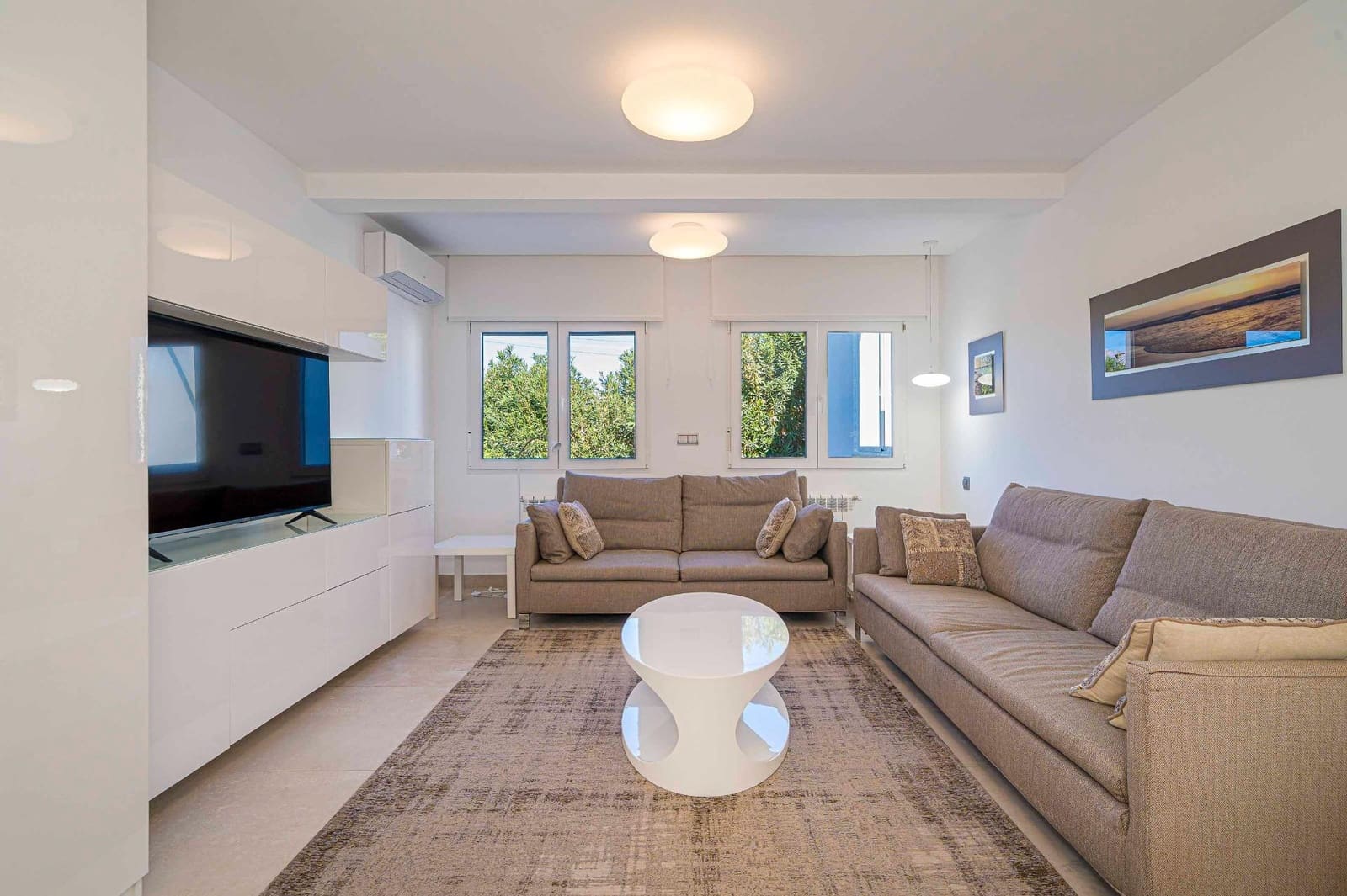 4 Zimmer Villa zu verkaufen in Alfaz del Pi / L'Alfas del Pi mit Pool - 975.000 € (Ref: 9591915)