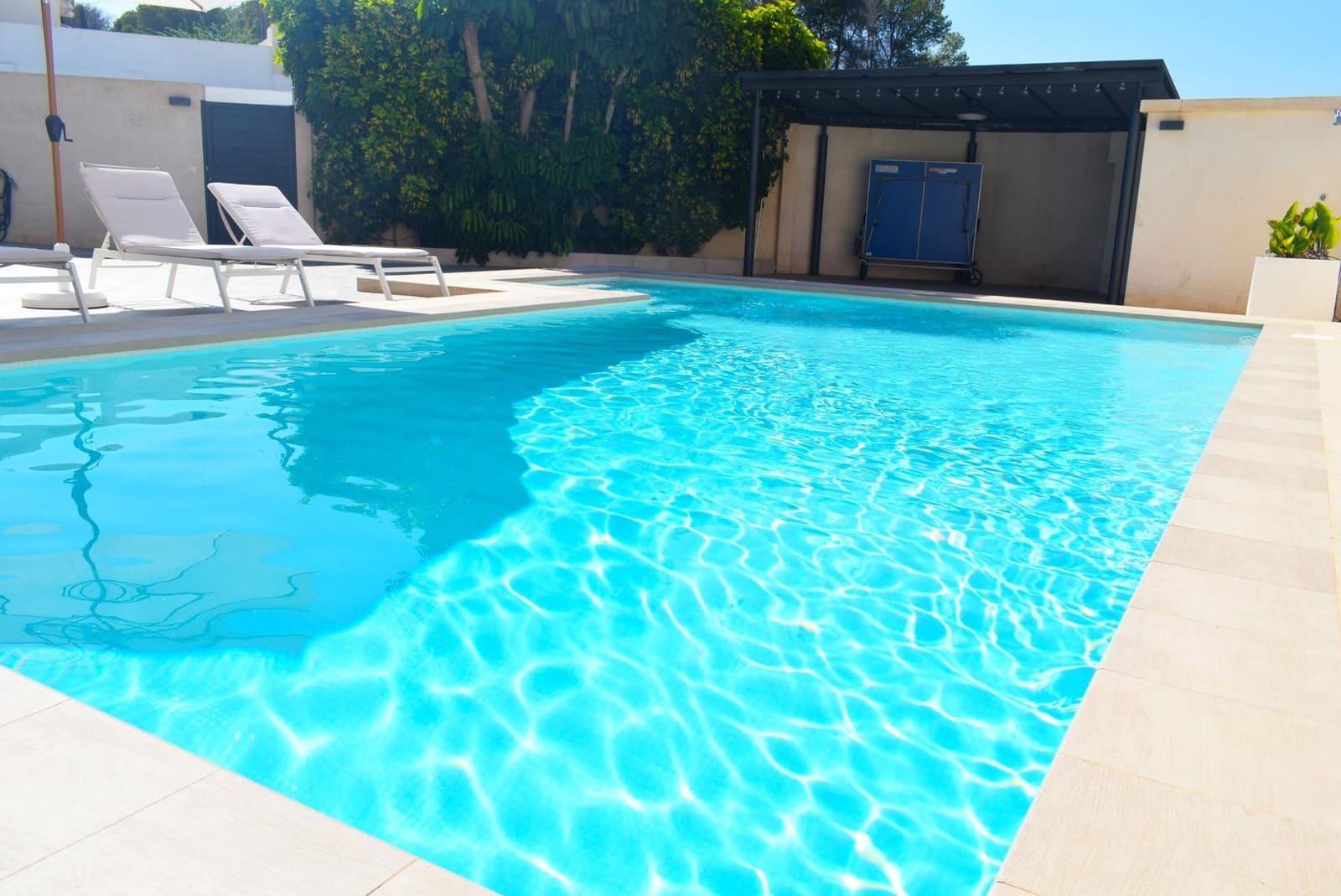 4 Zimmer Doppelhaus zu verkaufen in Alfaz del Pi / L'Alfas del Pi mit Pool - 599.000 € (Ref: 9591917)