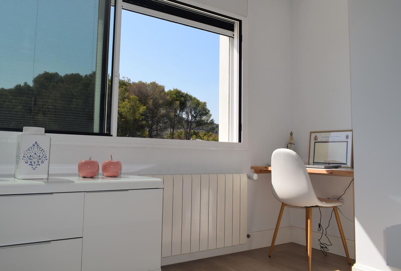 4 bedroom Semi-detached Villa for sale in Alfaz del Pi / L'Alfas del Pi with pool - € 585,000 (Ref: 9591917)