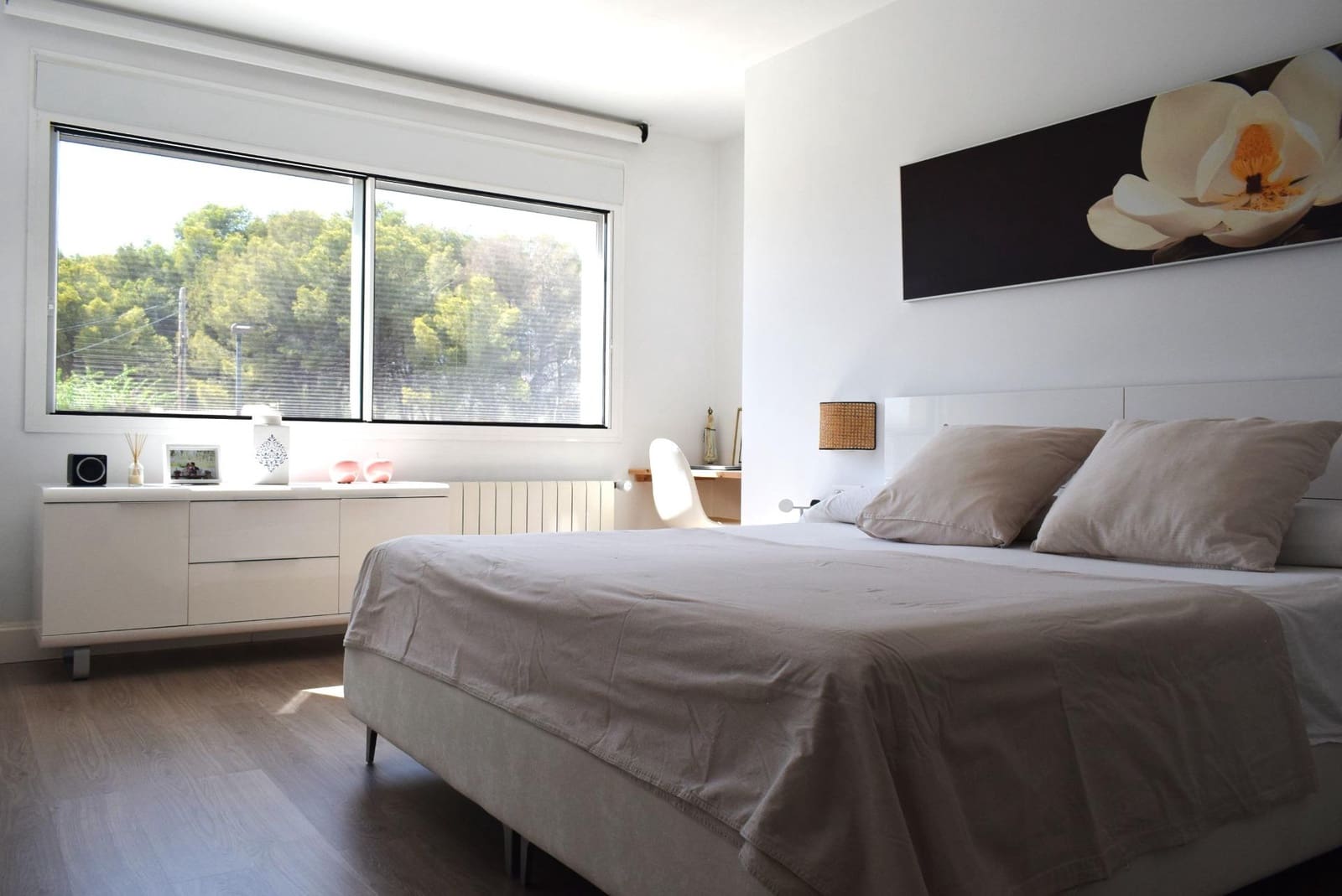 4 bedroom Semi-detached Villa for sale in Alfaz del Pi / L'Alfas del Pi with pool - € 585,000 (Ref: 9591917)