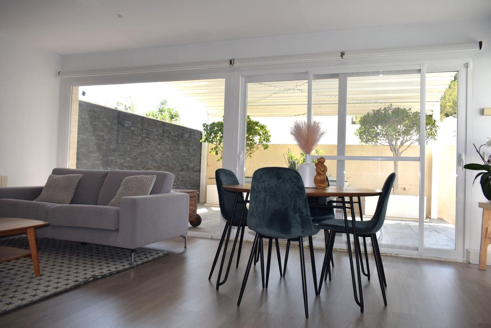 4 soveværelse Semi-Rækkehus til salg i Alfaz del Pi / L'Alfas del Pi med swimmingpool - € 585.000 (Ref: 9591917)