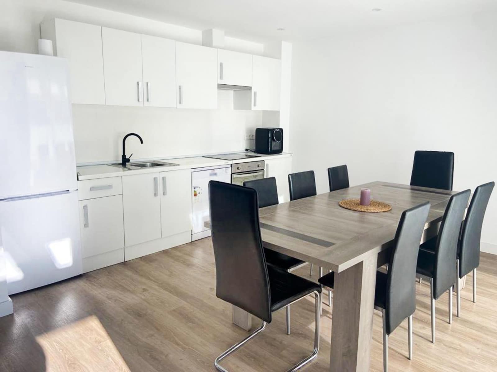 4 makuuhuone Huvila myytävänä paikassa La Nucia mukana uima-altaan - 586 000 € (Ref: 9591924)