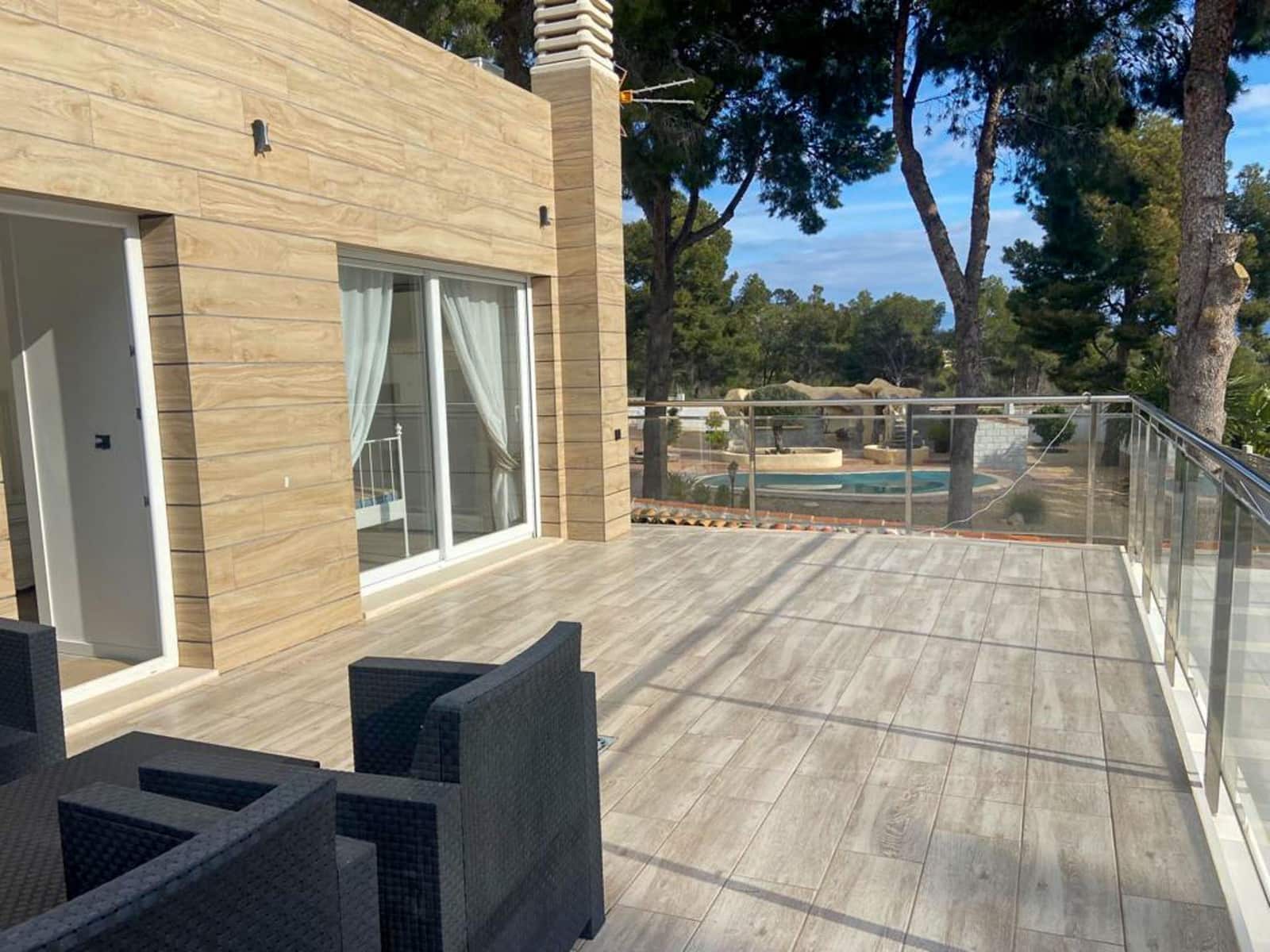 4 makuuhuone Huvila myytävänä paikassa La Nucia mukana uima-altaan - 586 000 € (Ref: 9591924)