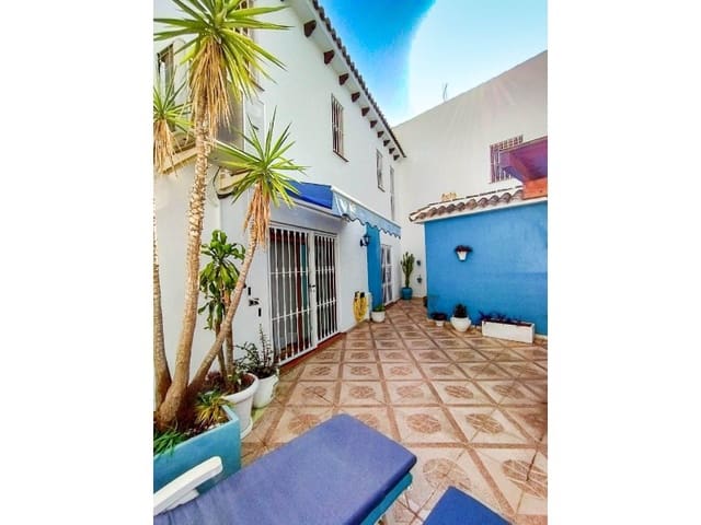 4 soveværelse Finca/Landehus til salg i Pueblo - Urbanizaciones, Alfaz del Pi / L'Alfàs del Pi med garage - € 600.000 (Ref: 9591925)