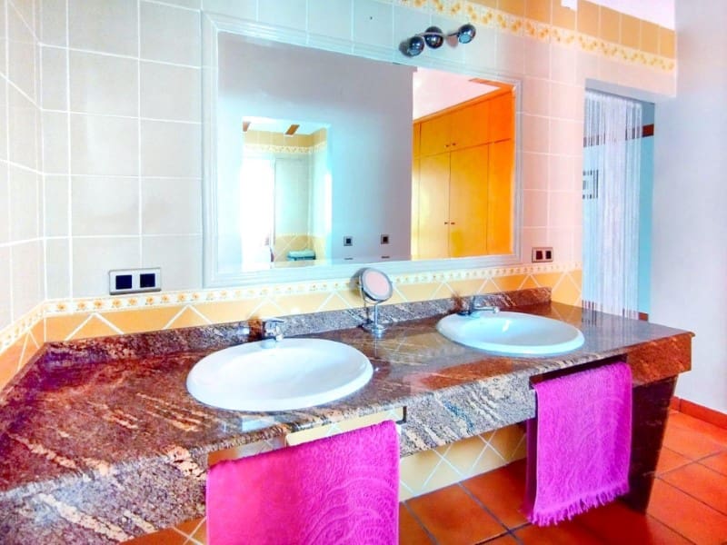 4 slaapkamer Finca/Landhuis te koop in Alfaz del Pi / L'Alfas del Pi met garage - € 600.000 (Ref: 9591925)