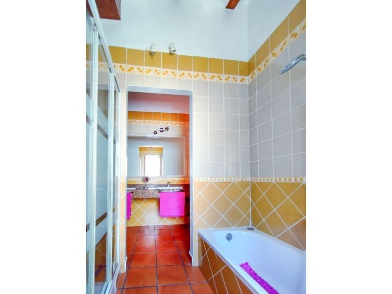 4 slaapkamer Finca/Landhuis te koop in Alfaz del Pi / L'Alfas del Pi met garage - € 600.000 (Ref: 9591925)