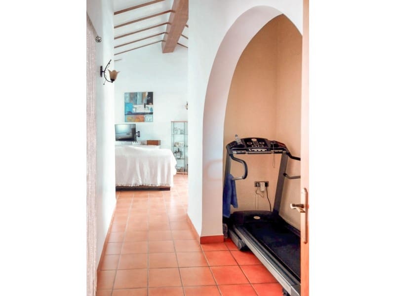 4 slaapkamer Finca/Landhuis te koop in Alfaz del Pi / L'Alfas del Pi met garage - € 600.000 (Ref: 9591925)