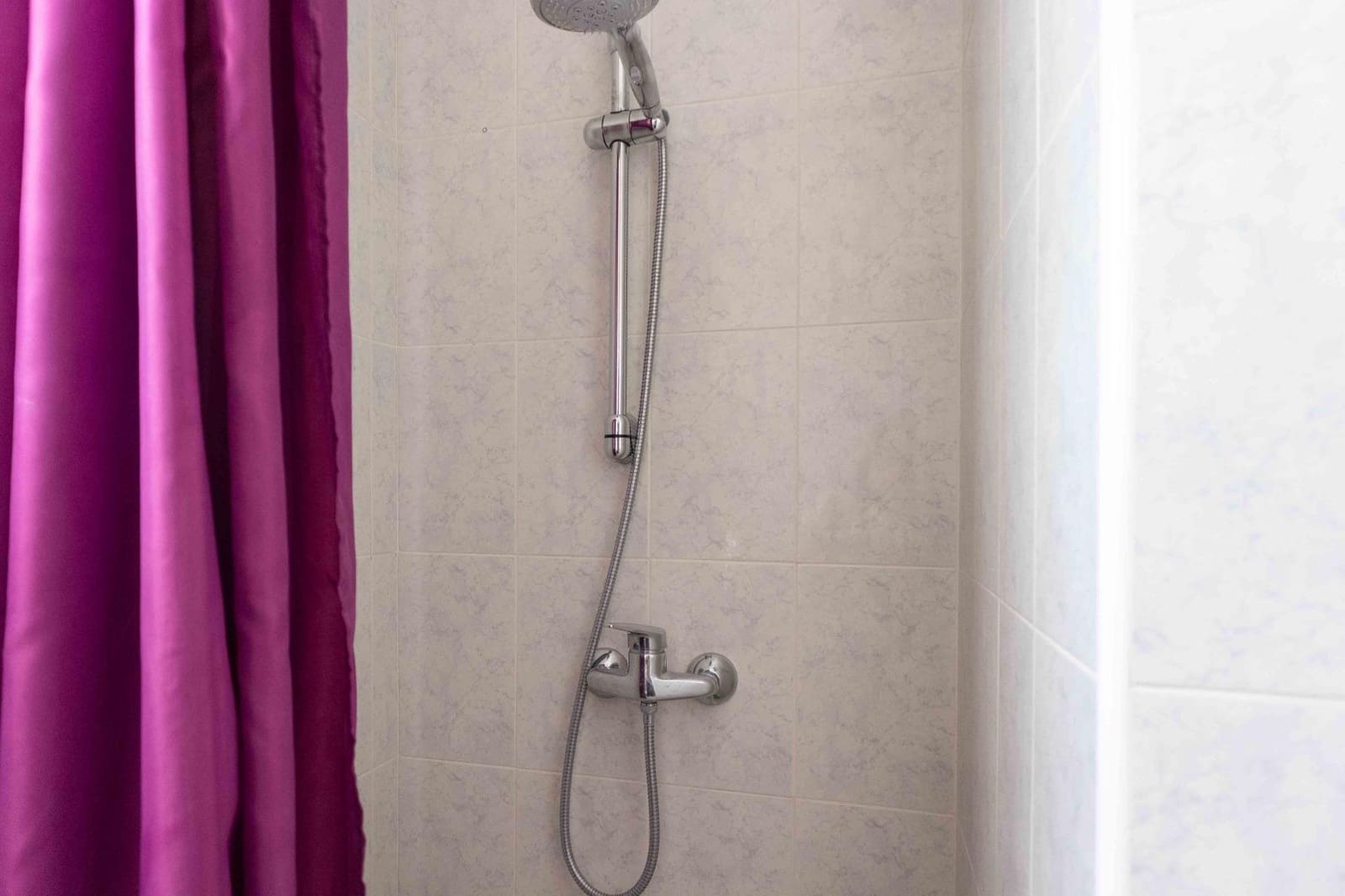 7 sypialnia Willa na sprzedaż w Alfaz del Pi / L'Alfas del Pi z basenem - 460 000 € (Ref: 9600055)