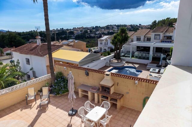 7 sovrum Villa till salu i Alfaz del Pi / L'Alfàs del Pi med pool - 460 000 € (Ref: 9600055)