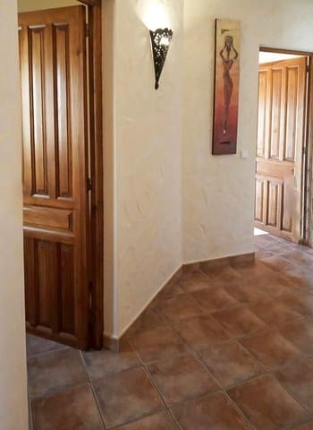 3 sypialnia Willa na sprzedaż w Alfaz del Pi / L'Alfàs del Pi z basenem - 950 000 € (Ref: 9600063)