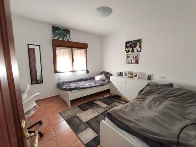 3 sypialnia Willa na sprzedaż w Alfaz del Pi / L'Alfàs del Pi z basenem - 950 000 € (Ref: 9600063)