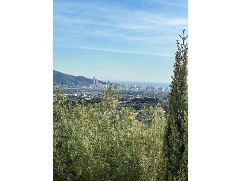 Chalet de 3 habitaciones en Alfaz del Pi / L'Alfàs del Pi en venta con piscina garaje - 1.300.000 € (Ref: 9600063)