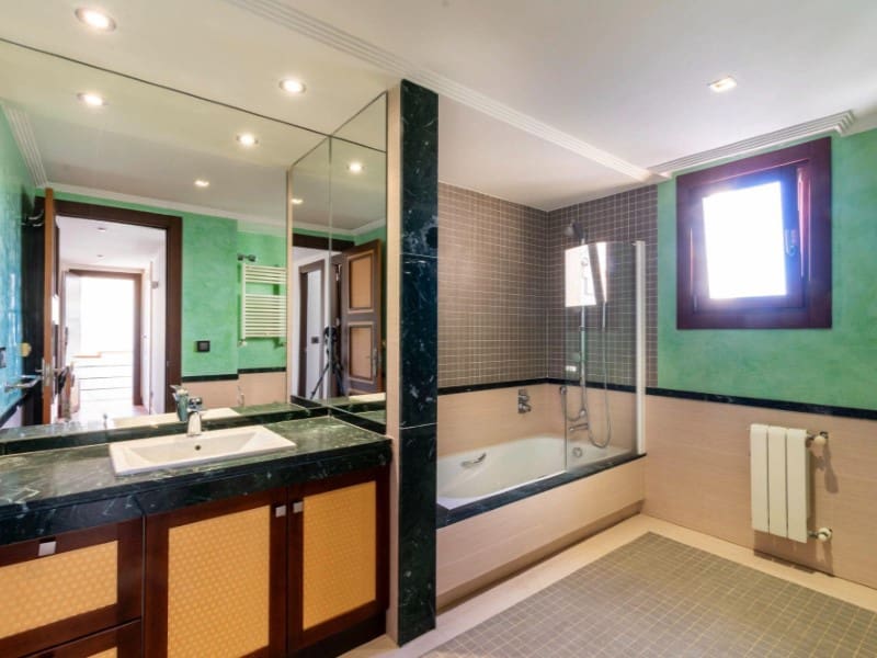 4 chambre Villa/Maison à vendre à Albir avec piscine garage - 1 500 000 € (Ref: 9600064)