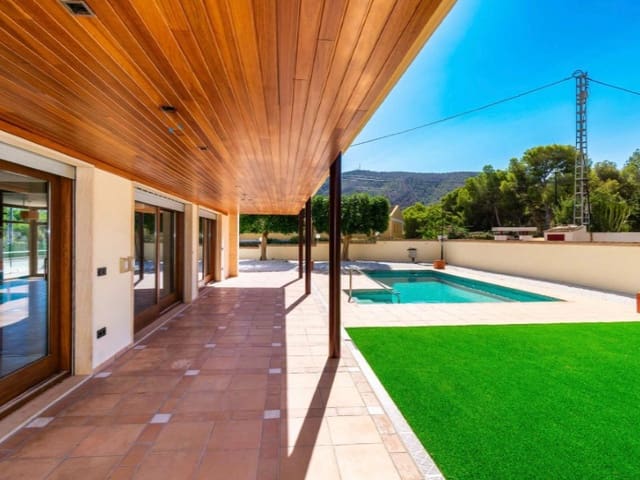 4 soveværelse Villa til salg i Albir, Alfaz del Pi / L'Alfàs del Pi med swimmingpool garage - € 1.500.000 (Ref: 9600064)