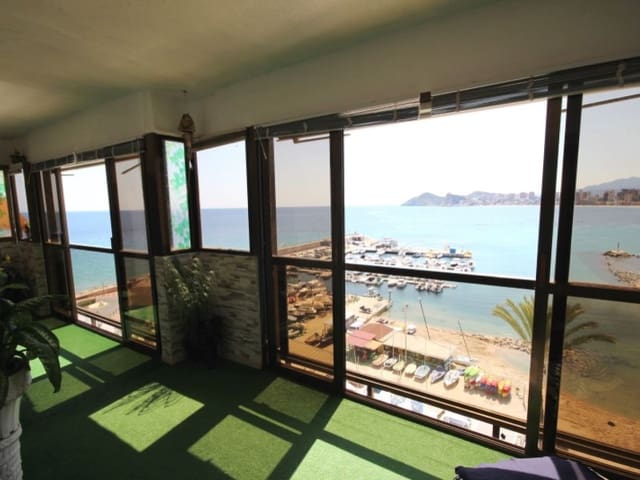 Apartamento de 6 habitaciones en Casco Antiguo - Puerto, Benidorm en venta - 1.100.000 € (Ref: 9600066)