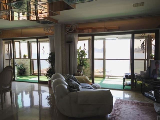 Apartamento de 6 habitaciones en Casco Antiguo - Puerto, Benidorm en venta - 1.100.000 € (Ref: 9600066)