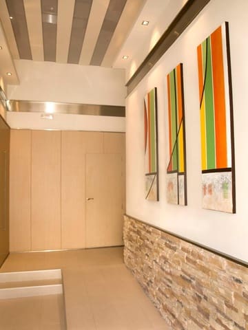 Kommersiell til salgs i Alfaz del Pi / L'Alfàs del Pi - € 195 000 (Ref: 9696640)