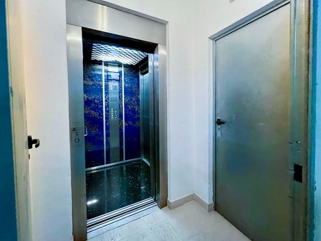 Kommersiell til salgs i Alfaz del Pi / L'Alfàs del Pi - € 195 000 (Ref: 9696640)