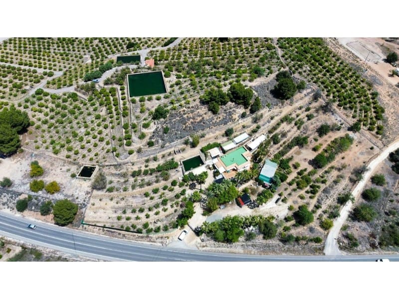 5 bedroom Finca/Country House for sale in La Nucia with pool garage - € 475,000 (Ref: 9715625)