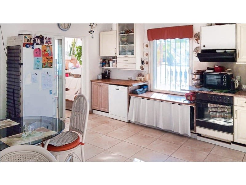 5 bedroom Finca/Country House for sale in La Nucia with pool garage - € 475,000 (Ref: 9715625)