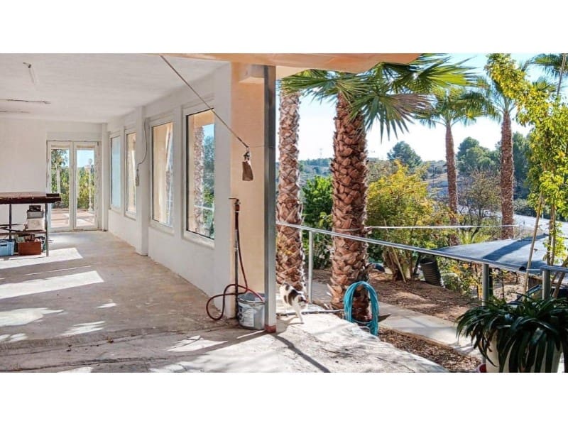 5 bedroom Finca/Country House for sale in La Nucia with pool garage - € 475,000 (Ref: 9715625)